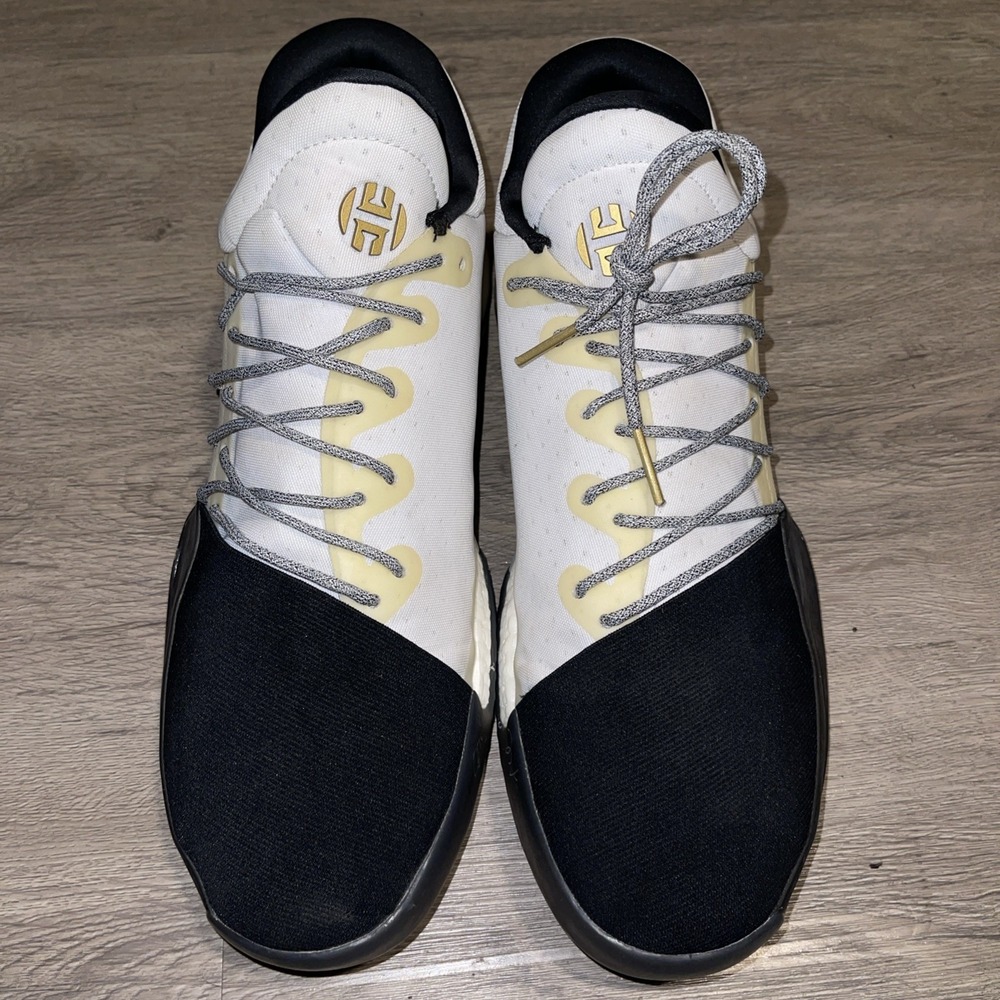 Size 13- Adidas James Harden Vol. 1 Disruptor Black White Gold BW0552 - Picture 4 of 7